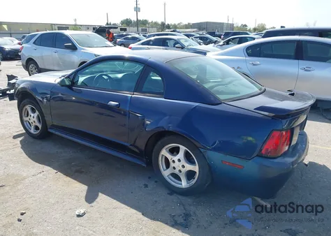 2002 Ford Mustang z USA, uszkodzony, nr VIN 1FAFP40422F139469